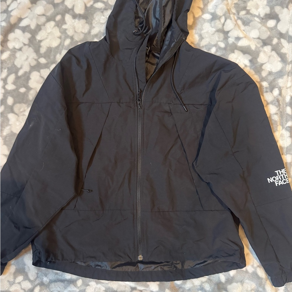 The North Face Black Windbreaker Jacket Weather-Resistant Minimalist Design